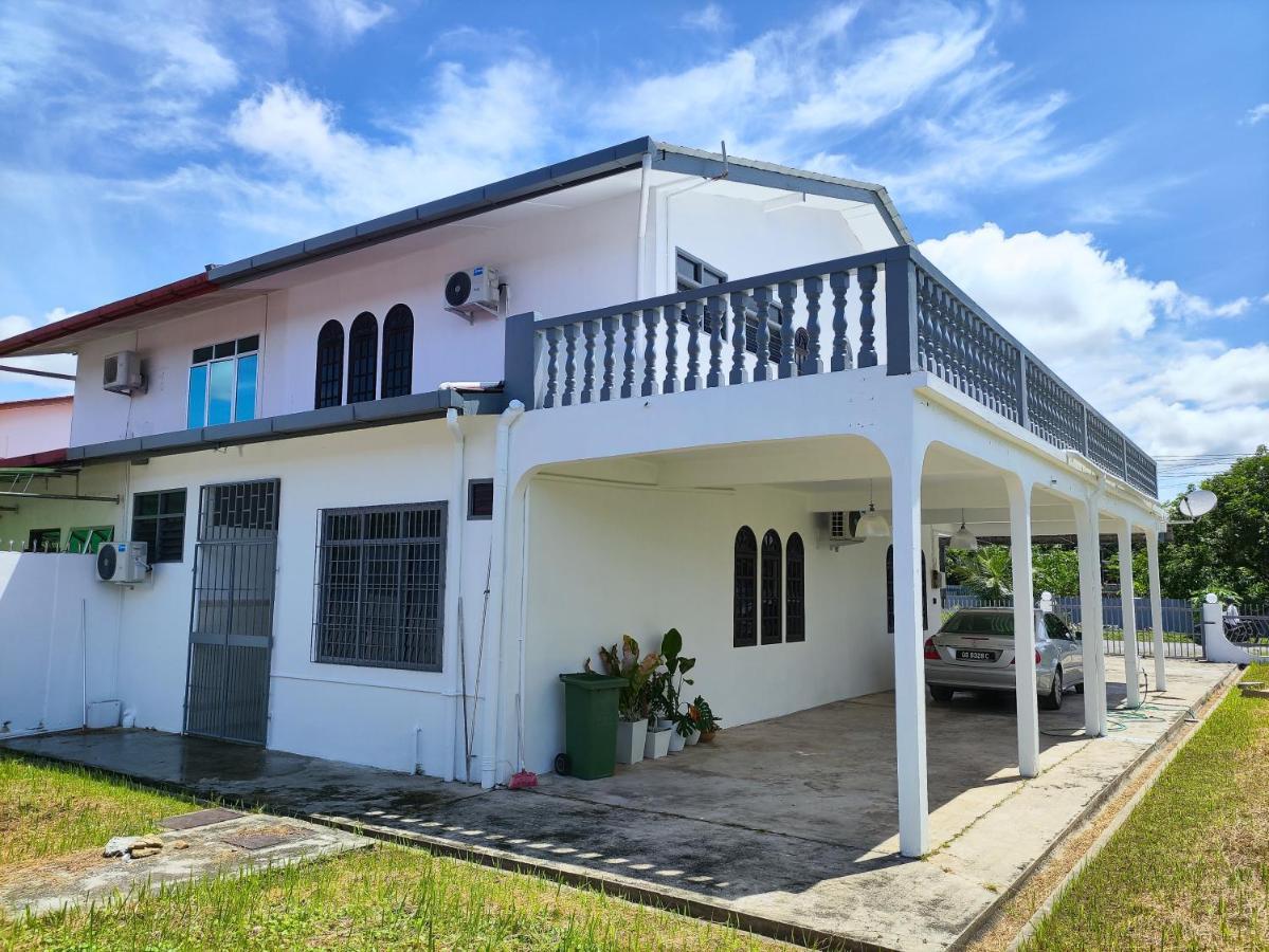 Grand Height Homestay 7A 10Pax 4Rooms Sibu Exterior foto